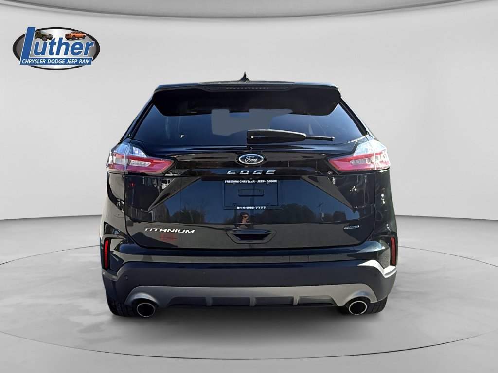 Used 2023 Ford Edge Titanium AWD/4WD image 4