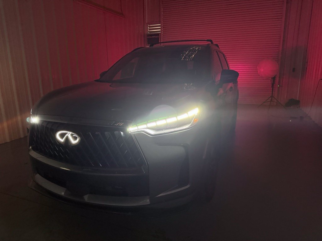 Certified 2026 INFINITI QX60 Sport w/ Dark Cargo Package AWD/4WD image 8