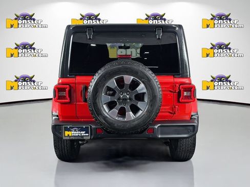 Used 2021 Jeep Wrangler Unlimited Sahara w/ Uconnect 4C Nav & Sound Group AWD/4WD image 6