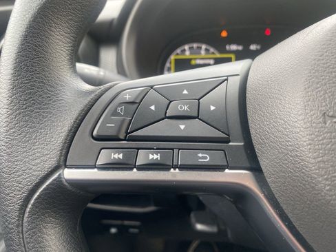 Used 2024 Nissan Kicks SV w/ Interior Electronics Package image 17