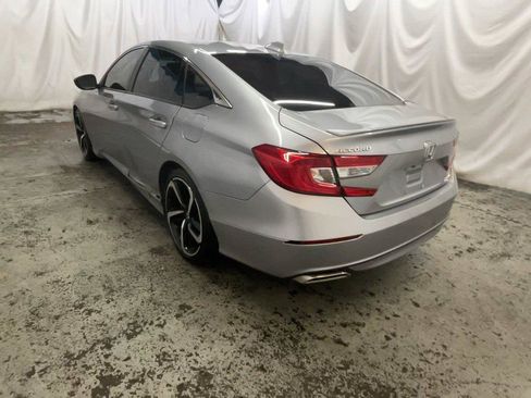 Used 2020 Honda Accord Sport image 9