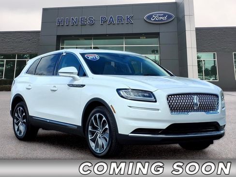 Used 2023 Lincoln Nautilus Reserve AWD/4WD image 1