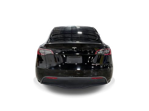 Certified 2023 Tesla Model Y Performance AWD/4WD image 5