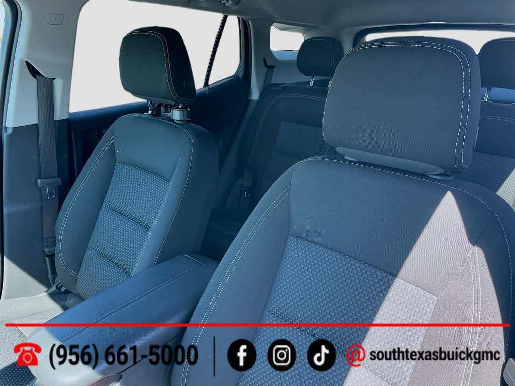 Used 2022 GMC Terrain SLE w/ Driver Convenience Package FWD image 13