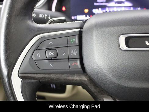 Used 2021 Jeep Grand Cherokee L Limited w/ Luxury Tech Group II image 29