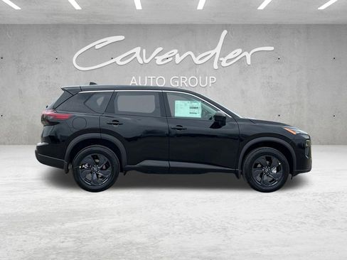 New 2026 Nissan Rogue SV image 17