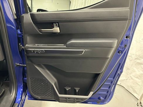 Used 2025 Toyota Tacoma TRD Off-Road image 50