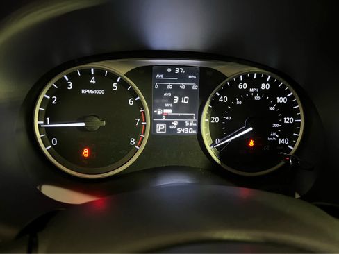 Used 2025 Nissan Kicks Play S image 15