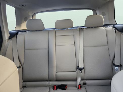 Used 2010 Mercedes-Benz GLK 350 4MATIC image 26