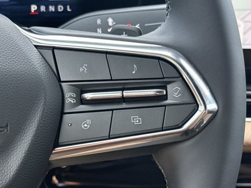 New 2027 Chevrolet Equinox ACTIV FWD image 19