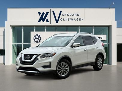 Used 2018 Nissan Rogue SV