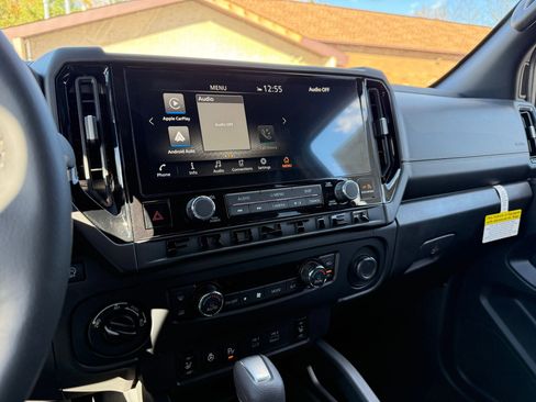 New 2026 Nissan Frontier SV w/ SV Convenience Package image 13