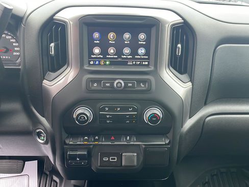Used 2025 Chevrolet Silverado 1500 W/T w/ WT Value Package AWD/4WD image 18