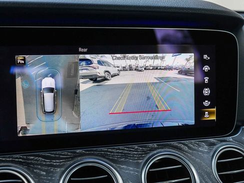 Used 2021 Mercedes-Benz E 450 4MATIC All-Terrain Wagon image 23