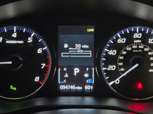 Used 2020 Mitsubishi Outlander SEL image 22