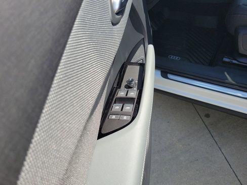 New 2026 Audi Q3 quattro 2.0T image 8