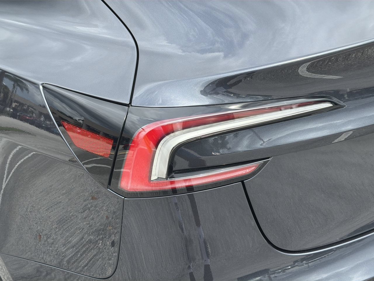 Used 2025 Tesla Model 3 RWD image 7