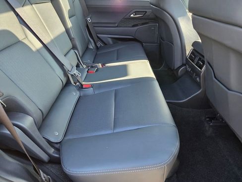 Certified 2024 Lexus GX 550 AWD/4WD image 36