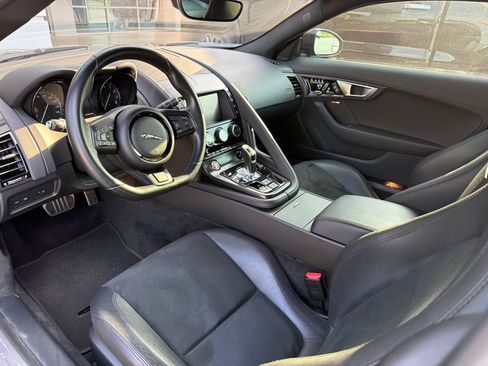 Used 2017 Jaguar F-TYPE S RWD image 12