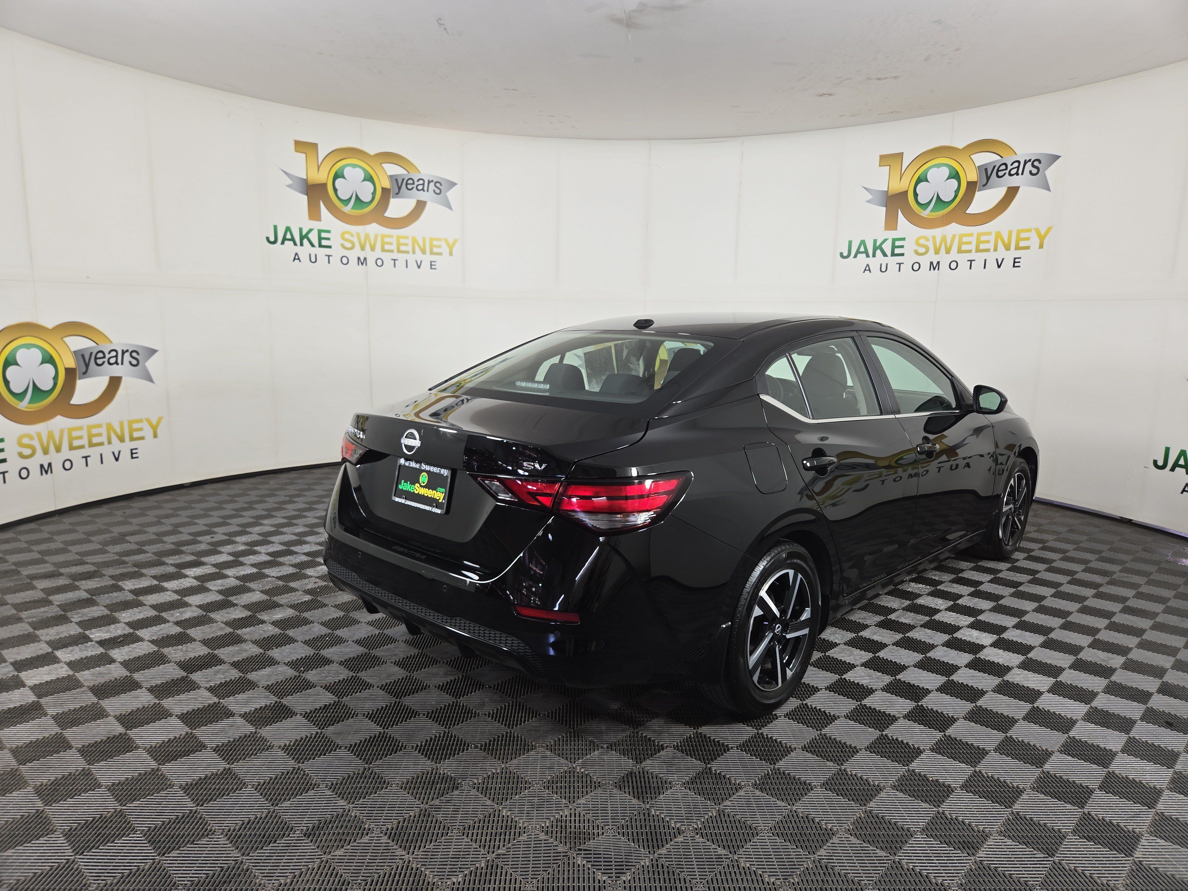 Used 2024 Nissan Sentra SV w/ All-Weather Package FWD image 9
