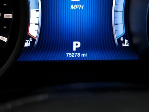 Used 2016 Maserati Ghibli image 23