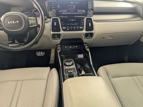Used 2022 Kia Sorento SX Prestige AWD/4WD image 26