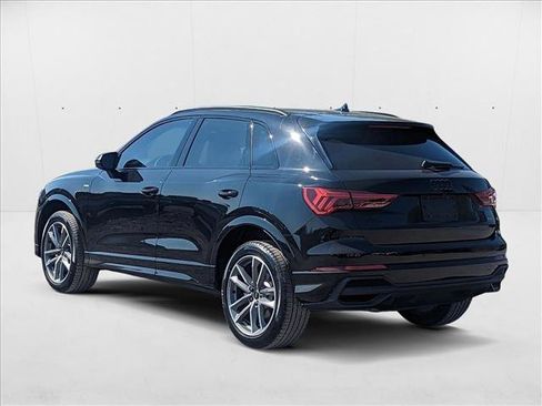 New 2025 Audi Q3 2.0T Premium image 8