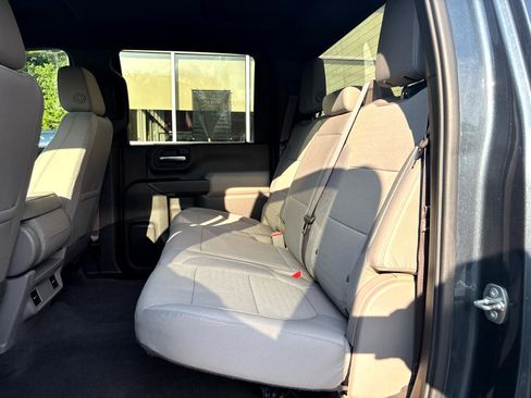 Used 2020 Chevrolet Silverado 2500 LT w/ Fleet Comfort Package image 40