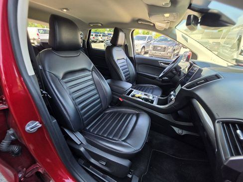 Used 2024 Ford Edge SEL AWD/4WD image 15