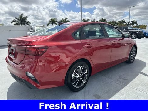 Used 2024 Kia Forte LXS image 17