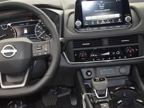 New 2026 Nissan Rogue SV w/ SV Premium Package image 15