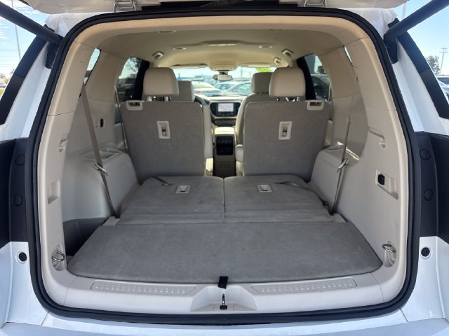 Used 2023 GMC Acadia Denali w/ Trailering Package FWD image 6