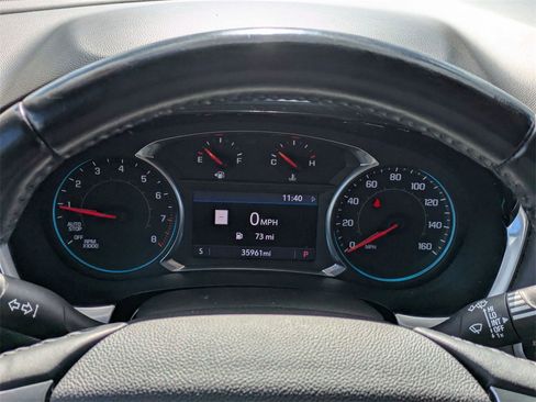 Used 2021 Chevrolet Traverse LT w/ LT Premium Package image 23