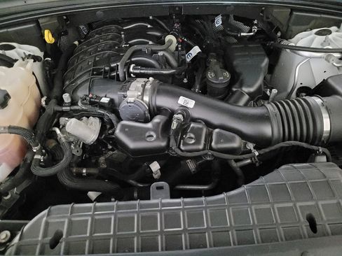 Used 2021 Jeep Grand Cherokee L Limited AWD/4WD image 30