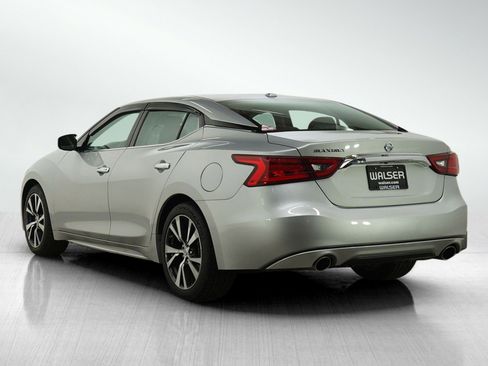 Used 2017 Nissan Maxima 3.5 S image 3