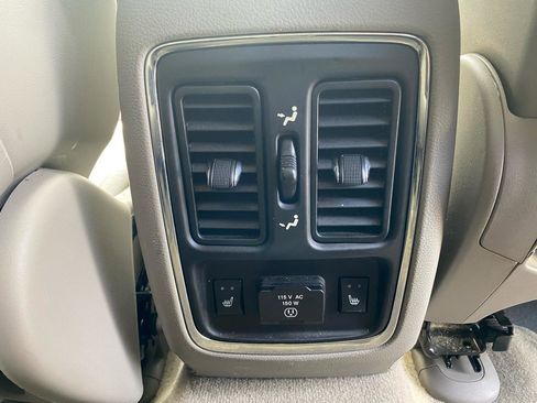 Used 2012 Dodge Durango Crew w/ Leather Interior Group image 24