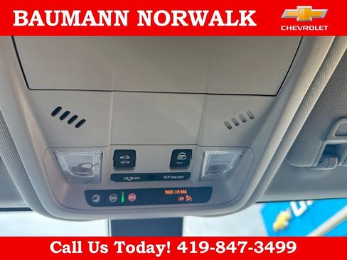 Used 2024 Chevrolet Equinox LT w/ LPO, Floor Liner Package FWD image 61