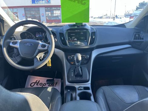 Used 2015 Ford Escape SE w/ SE Chrome Package image 15