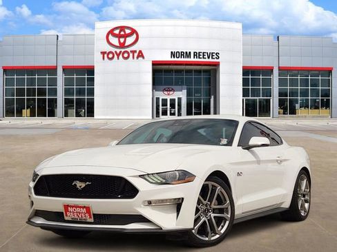 Used 2021 Ford Mustang GT Premium w/ Equipment Group 401A RWD image 1