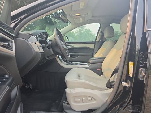 Used 2013 Cadillac SRX Luxury w/ Driver Awareness Package FWD image 9