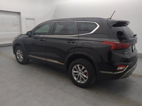 Used 2019 Hyundai Santa Fe SE image 3