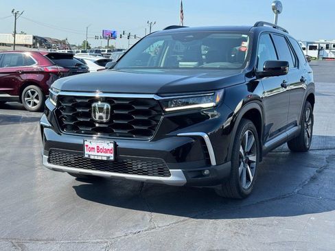 Used 2023 Honda Pilot Elite image 8