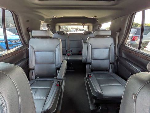 Used 2021 Chevrolet Tahoe LT w/ LT Signature Package AWD/4WD image 22