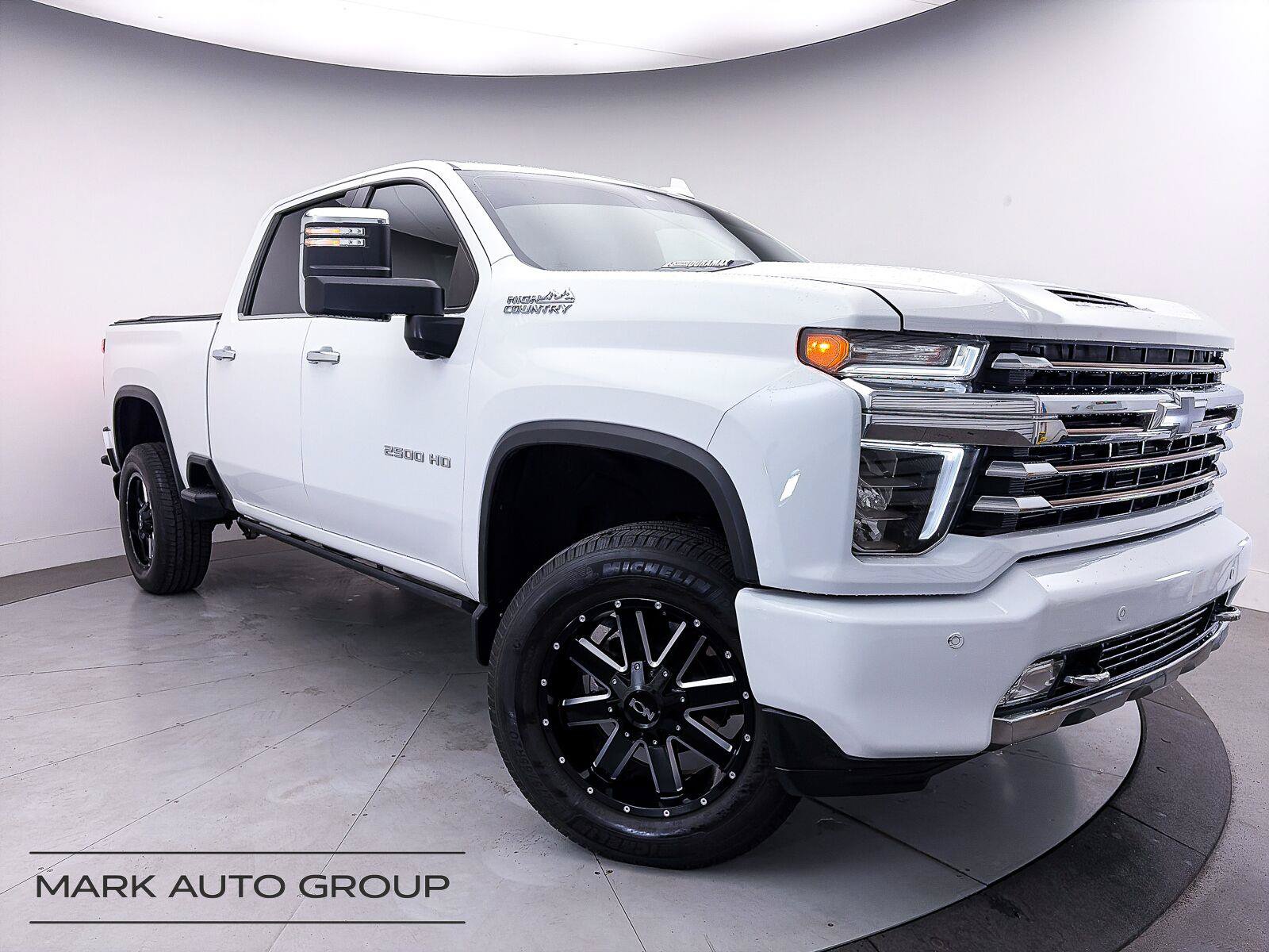 Used 2022 Chevrolet Silverado 2500 High Country w/ Z71 Off-Road Package AWD/4WD image 1