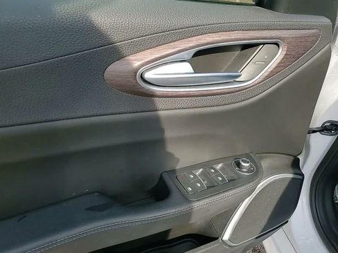 Used 2022 Alfa Romeo Giulia Ti w/ Active Assist Plus Package image 24