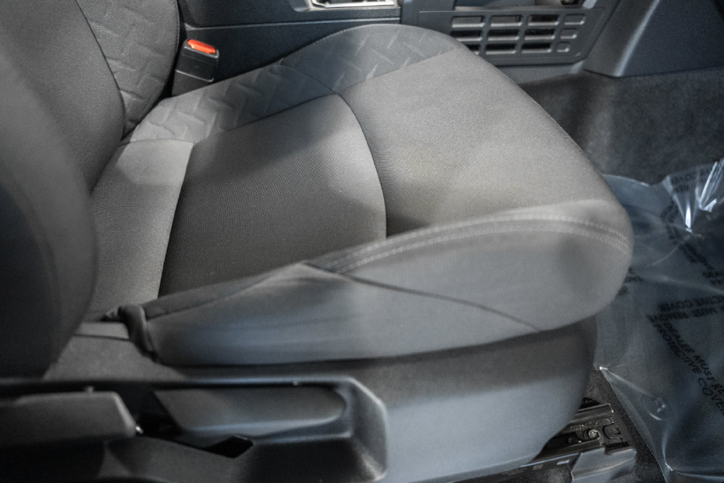 Certified 2025 Toyota Tacoma SR5 AWD/4WD image 29