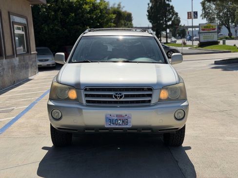 Used 2003 Toyota Highlander Limited AWD/4WD image 3