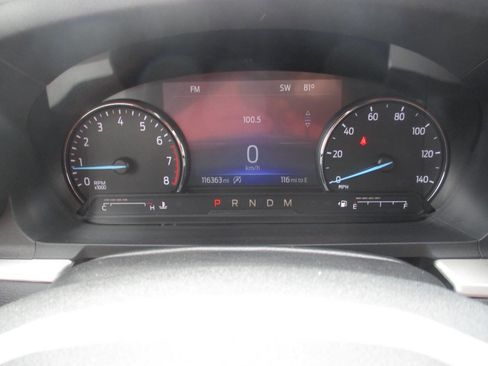 Used 2021 Ford Explorer XLT w/ Equipment Group 202A AWD/4WD image 30