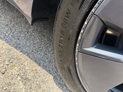 Used 2023 Tesla Model 3 Standard Range RWD image 37