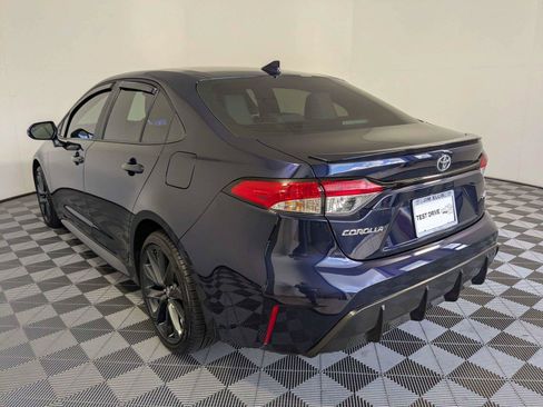 Used 2026 Toyota Corolla SE FWD image 8